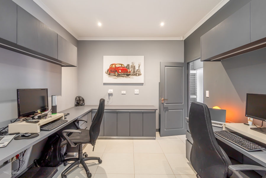 4 Bedroom Property for Sale in Langebaan Country Estate Western Cape